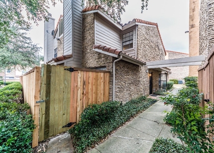 885 Dublin Drive - Photo 1