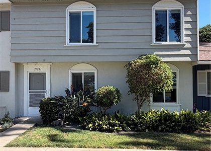 21281 Freeport Lane - Photo 1