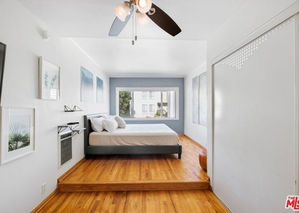 16 Clubhouse Avenue - Photo 1