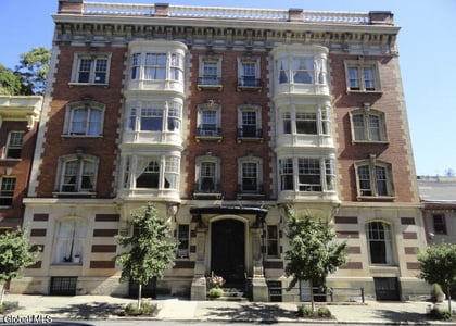 355 State Street - Photo 1