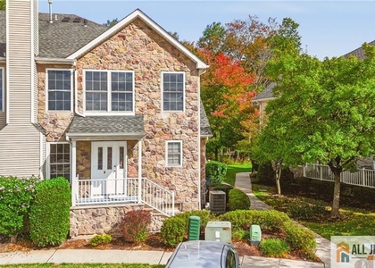 9 Lackland Avenue - Photo 1
