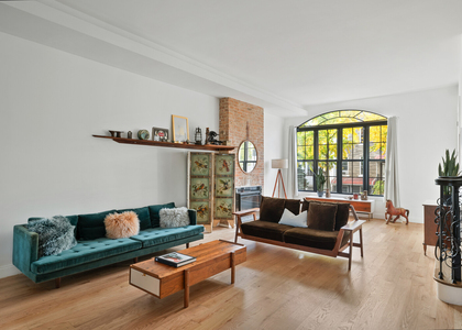 170 Schaefer Street - Photo 1