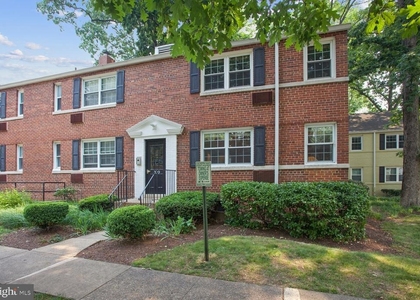 209 N Trenton Street - Photo 1