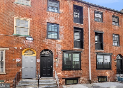 1222 Chancellor Street - Photo 1