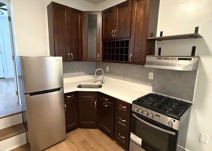 402 E Walnut Lane - Photo 1