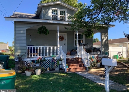 811 Washington Avenue - Photo 1