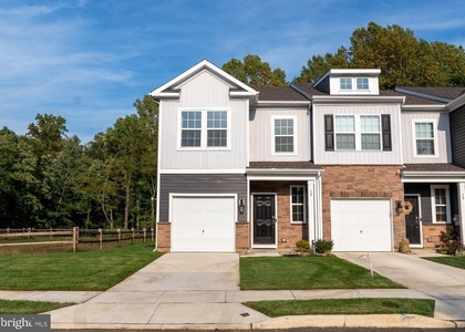12 Whaler Drive - Photo 1