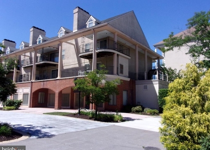 4038 Main Street - Photo 1