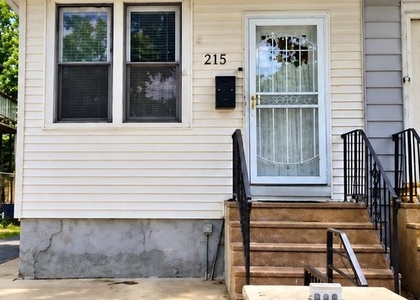 215 Chestnut Avenue - Photo 1