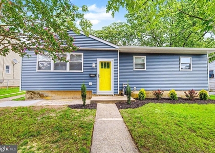 1030 Neumark Avenue - Photo 1