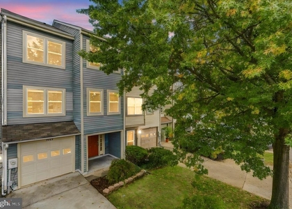 5605 Ringwood Drive - Photo 1