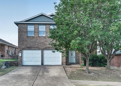 122 Plumbago Cv - Photo 1