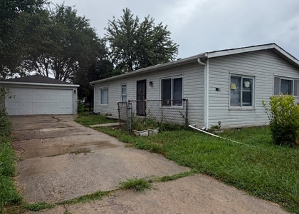 2247 Astor Street - Photo 1
