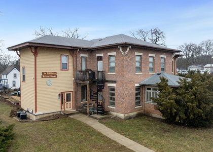 709 Franklin Street - Photo 1