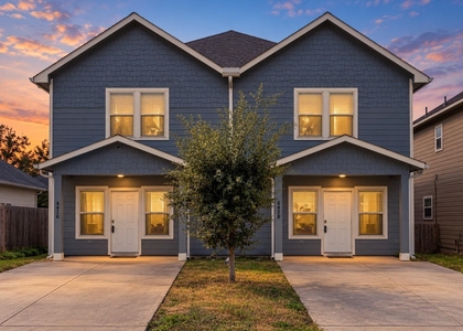 4528 Mayflower Street - Photo 1