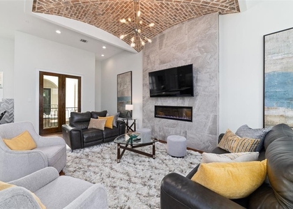 710 Delano Street - Photo 1