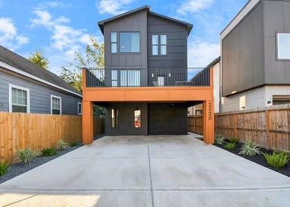 2520 Rosalie Street - Photo 1