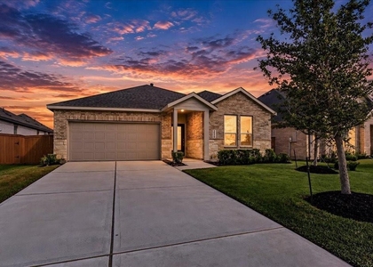 2816 Golden Isle Drive - Photo 1