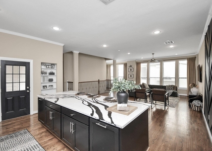 2110 Holman Street - Photo 1