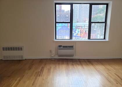 East 36 Street - Photo 1