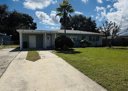 481 Orange Avenue - Photo 1
