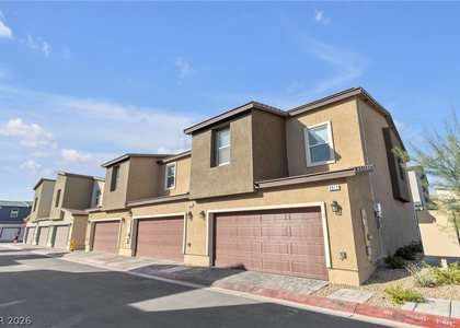 9921 Bumblebee Hills Street - Photo 1
