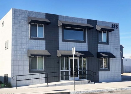 223 N 9th Street - Photo 1