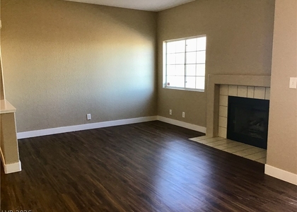 1676 Normandy Way - Photo 1