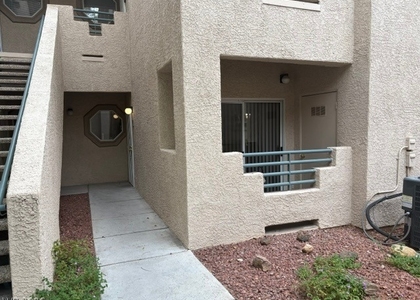 5415 W Harmon Avenue - Photo 1