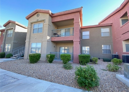 8000 W Badura Avenue - Photo 1