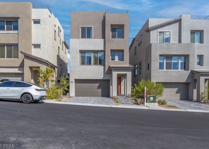 11568 Midnight Melody Avenue - Photo 1