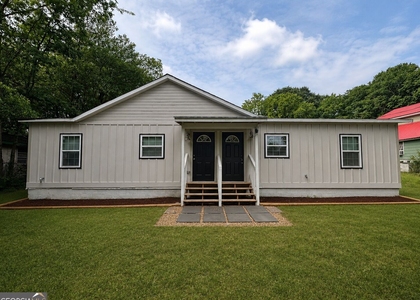 934 India Avenue - Photo 1