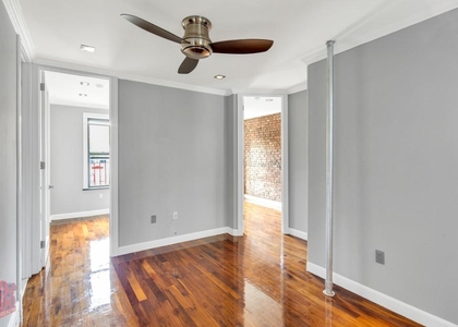 3BR in East Harlem - Photo 1