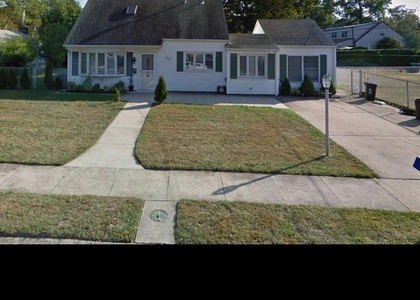 304 Cummings Avenue - Photo 1