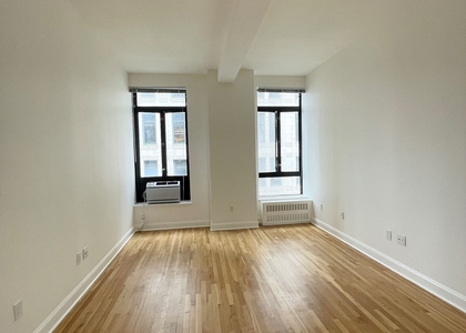 Astor Place - Photo 1