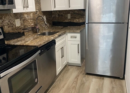 1001 Nw 45th Street - Photo 1