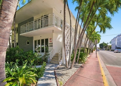 745 13th Street - Photo 1