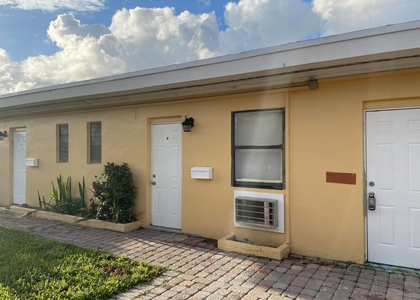 3300 Broadway Avenue - Photo 1