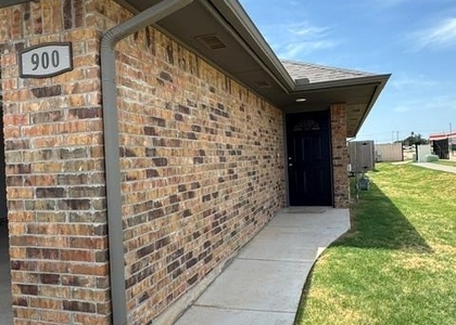 900 Coles Creek - Photo 1