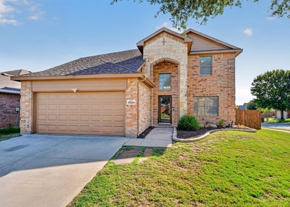 10424 Rising Knoll Lane - Photo 1