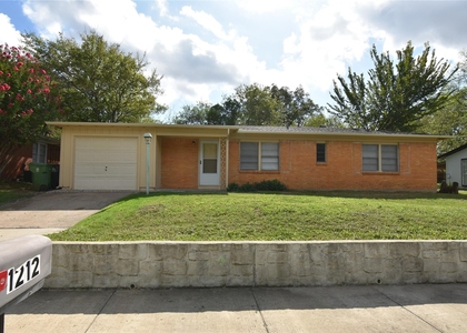 1212 Belvedere Drive - Photo 1