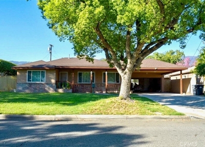 514 E 28th Street - Photo 1