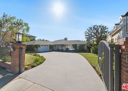 14972 Camarosa Drive - Photo 1