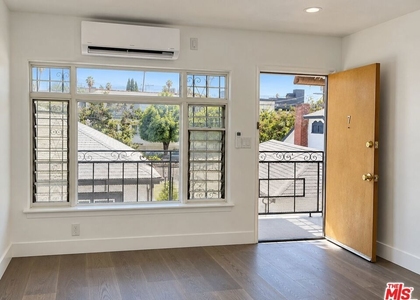 5806 La Mirada Avenue - Photo 1