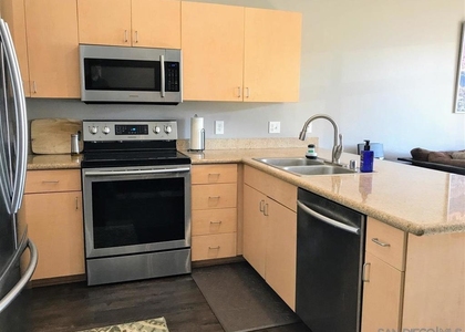 1501 Front St - Photo 1