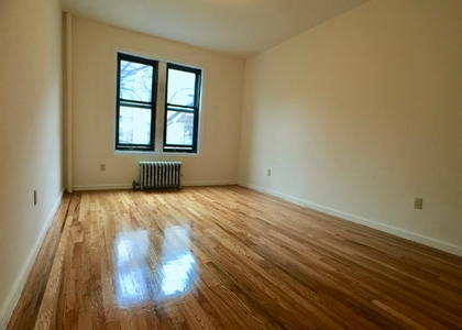 30 Dongan Place - Photo 1
