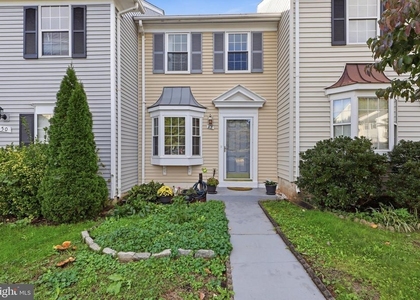 48 Dulany Court - Photo 1