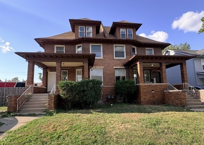 670 Pingree - Photo 1