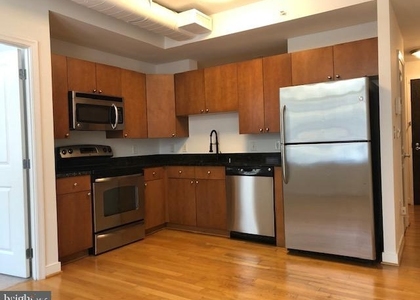 155 Potomac Psge - Photo 1