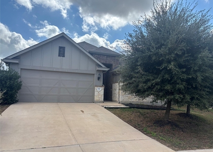 330 Algaroba Loop - Photo 1